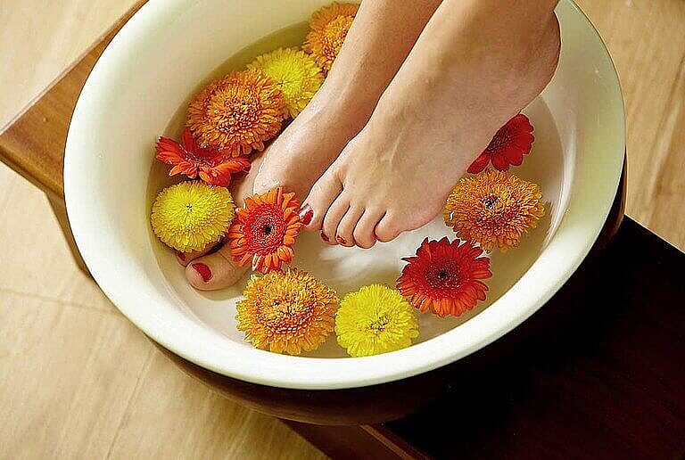 Ayurveda Fußbad im centrovital Ayurveda Center