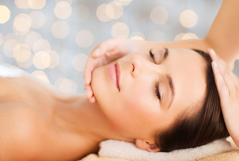 Sommerzeit im centrovital Ayurveda Center ©Syda Productions/Fotolia.com Sommerzeit im centrovital Ayurveda Center ©Syda Productions/Fotolia.com