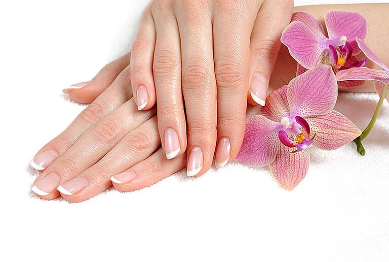 Wellness Maniküre für Schwangere ©Dmitrijs Gerciks/Fotolia.com